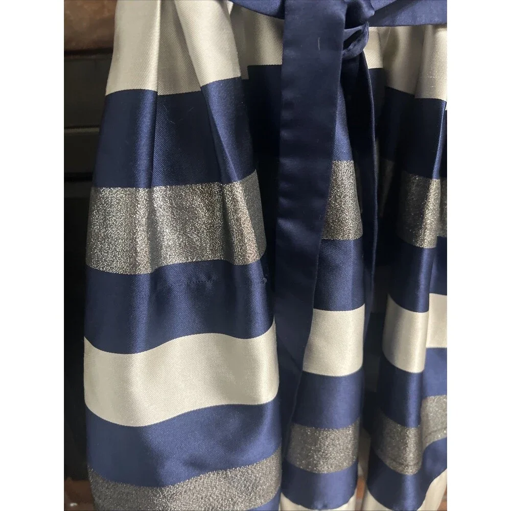 Perfect for the Winter or the Holidays! Jona Michelle girls holiday dress size 7